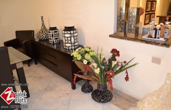 01717_fwuwcN2zqy1_600x450