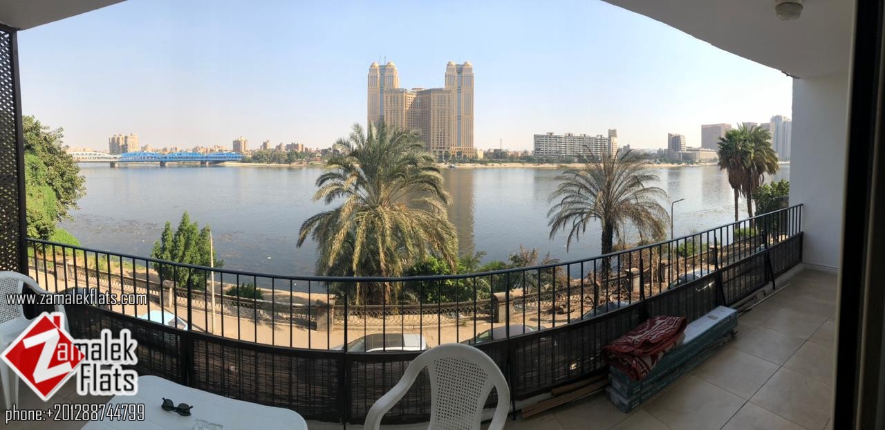 Nile View Apartment For Rent in Zamalek